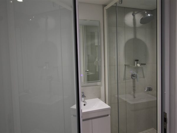 2 Bedroom Property for Sale in Woodstock Western Cape